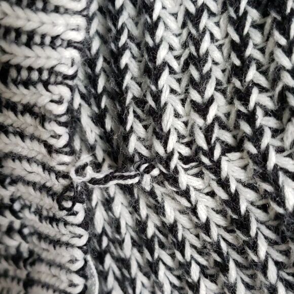 SEEK THE LABEL NWT womens XS gray chunky cowl neck sweater - Picture 6 of 6